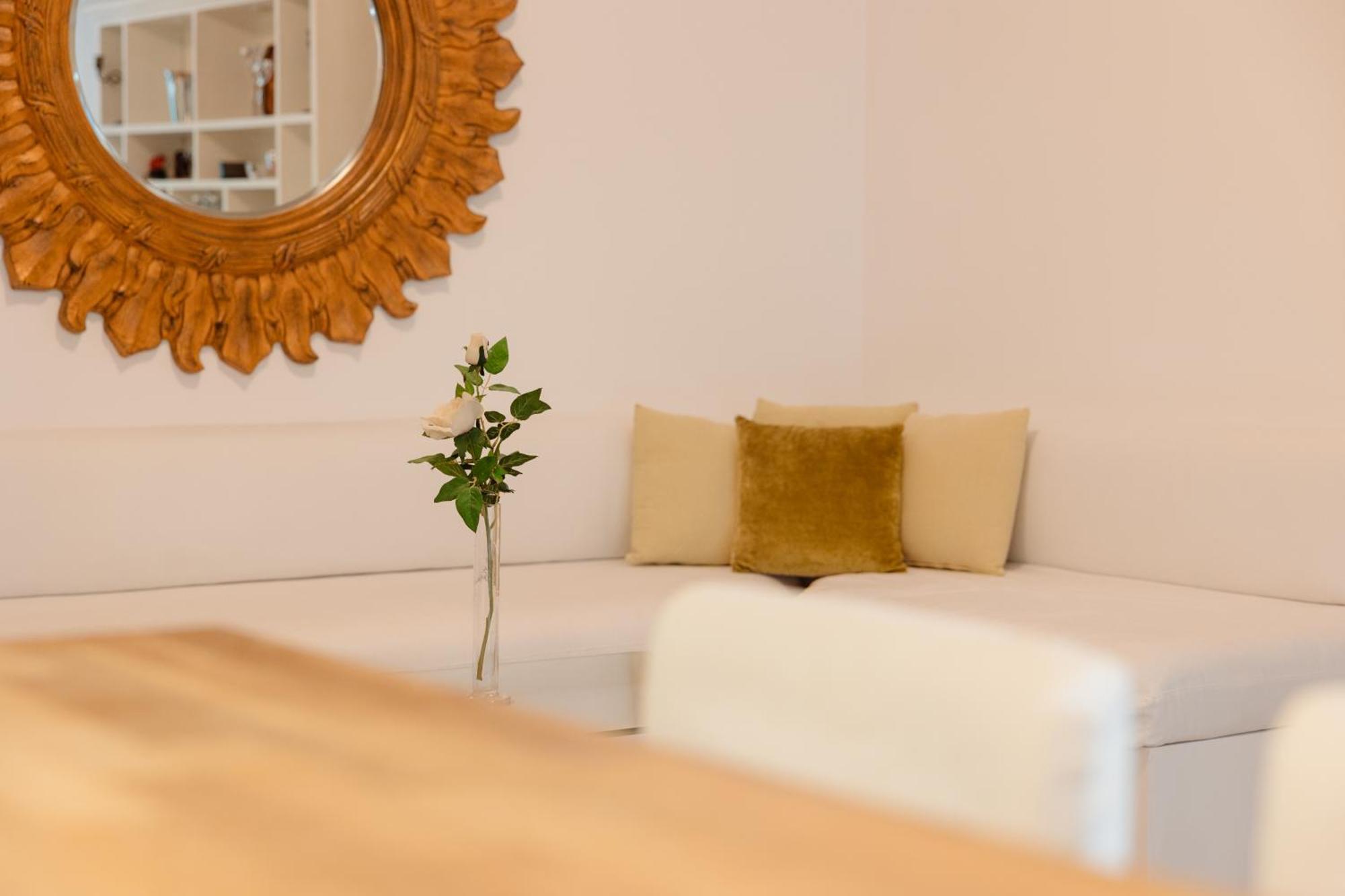 Cozy holiday home in Dama de noche in Puerto Banús Marbella Exterior foto