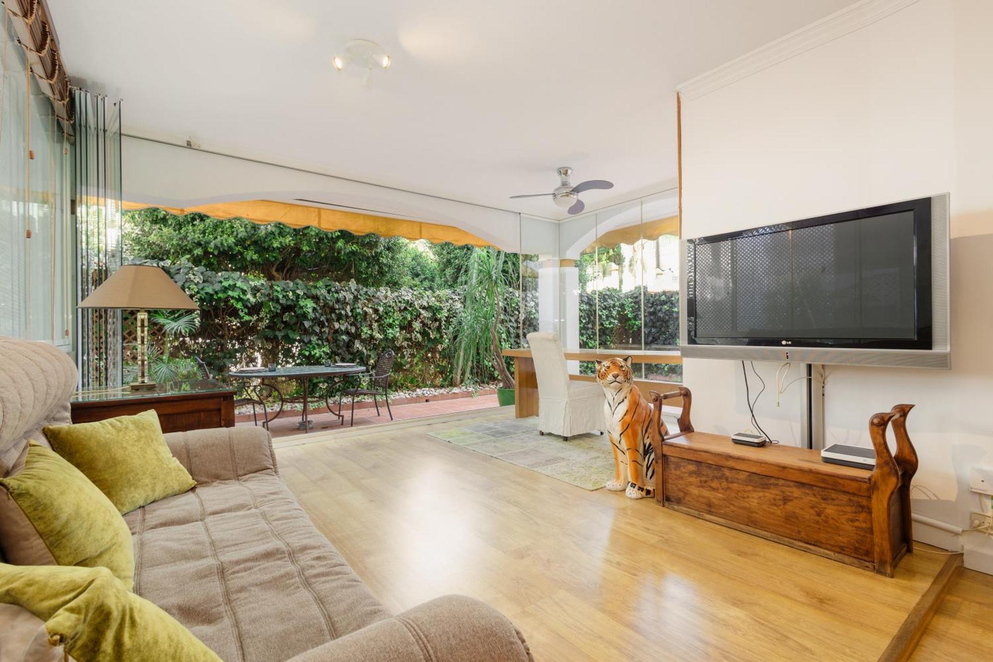 Cozy holiday home in Dama de noche in Puerto Banús Marbella Exterior foto