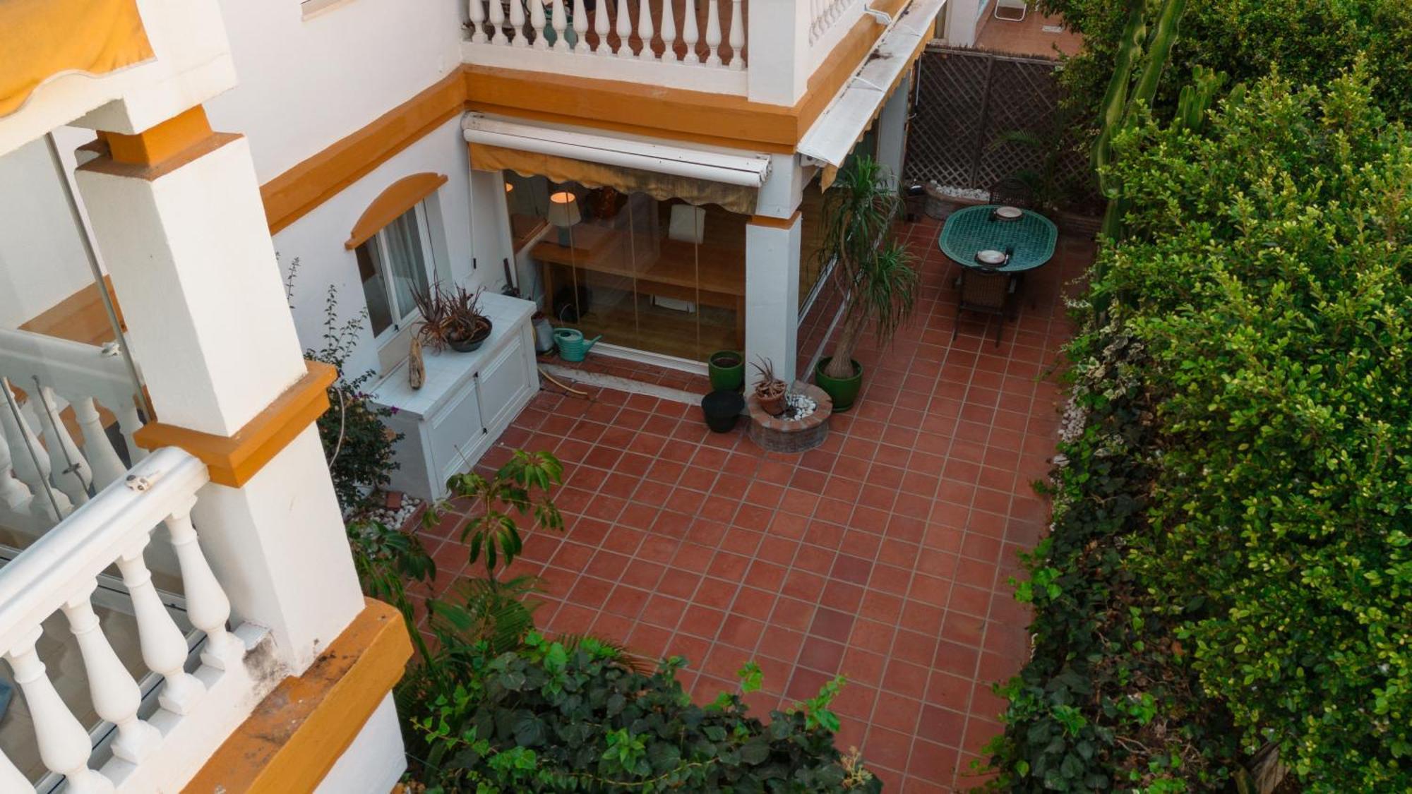 Cozy holiday home in Dama de noche in Puerto Banús Marbella Exterior foto